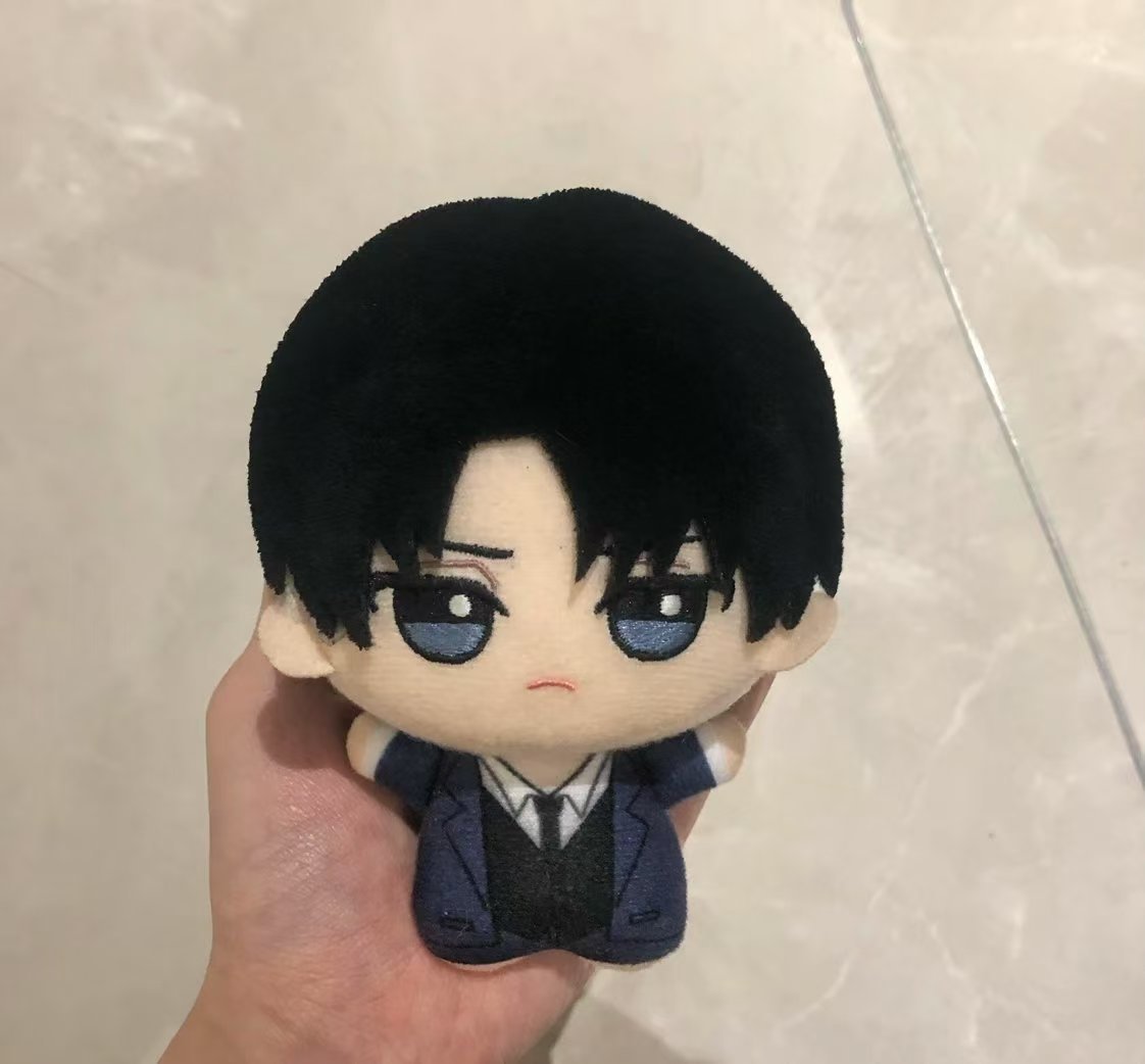Плюшевая игрушка Леви Аккерман – обзор и цена Cosplay Plushie Prop